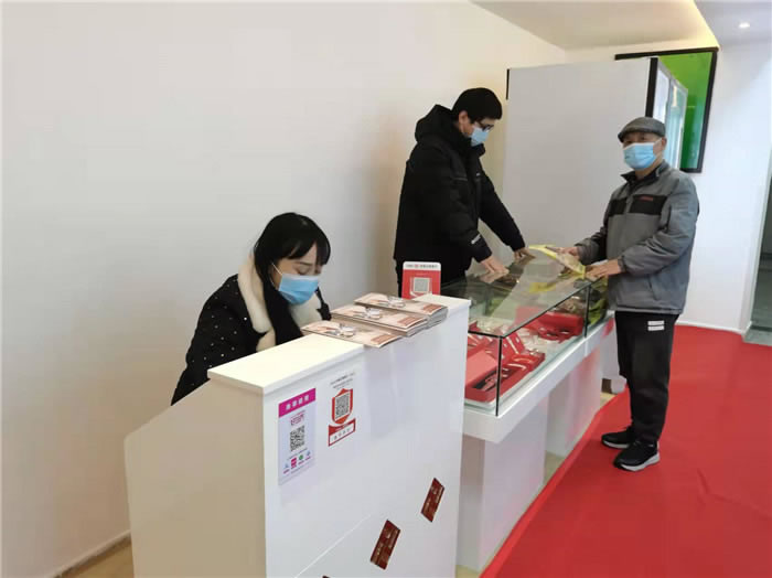 四川中青旅綿陽分社、綿陽市中旅假日旅行社、綿陽自來文化傳播有限公司24H自助售貨服務(wù)盛大開業(yè)