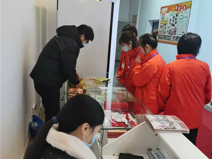 四川中青旅綿陽分社、綿陽市中旅假日旅行社、綿陽自來文化傳播有限公司24H自助售貨服務(wù)盛大開業(yè)